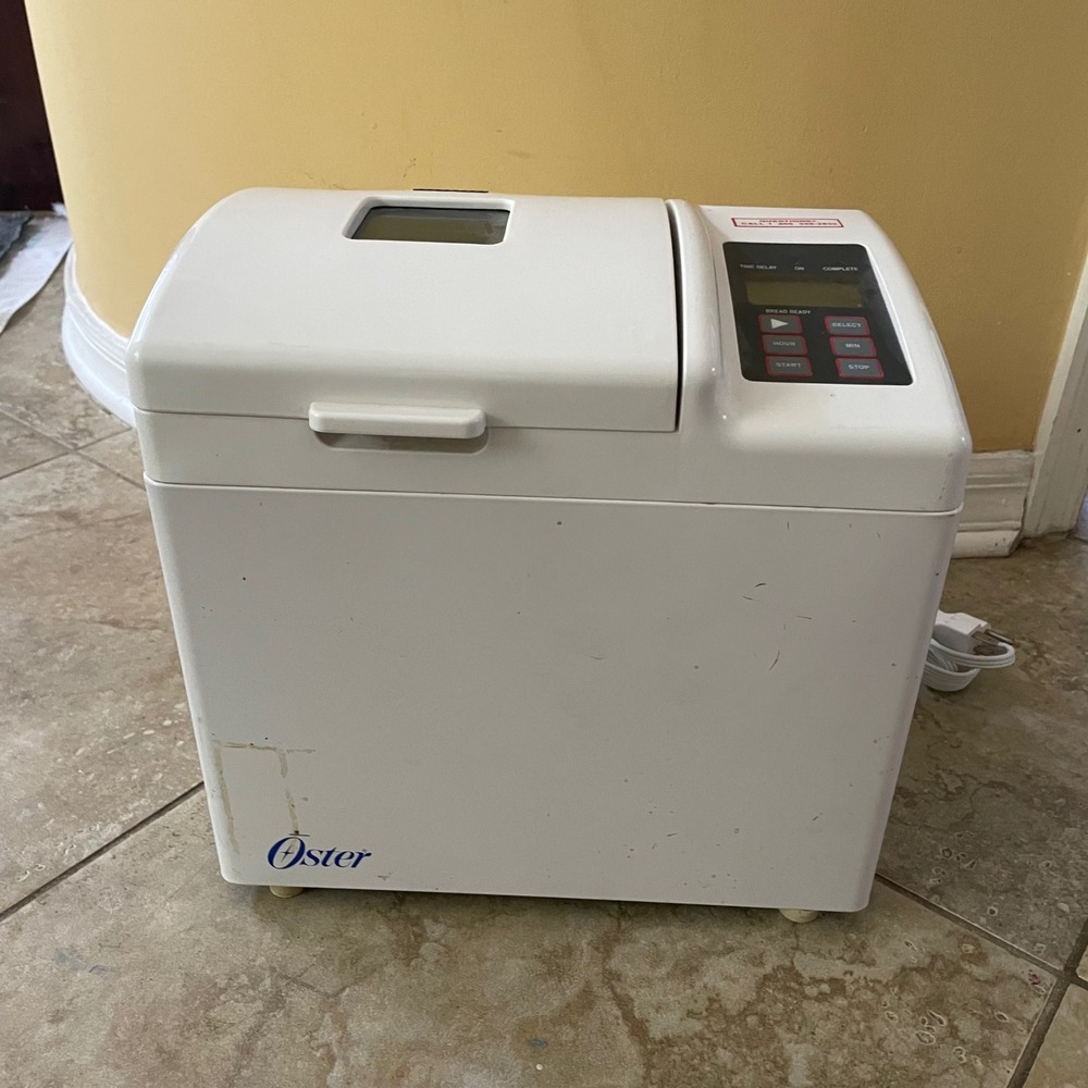 Oster Automatic Breadmaker White Model 4812 Style BM-200 630W Bread Machine